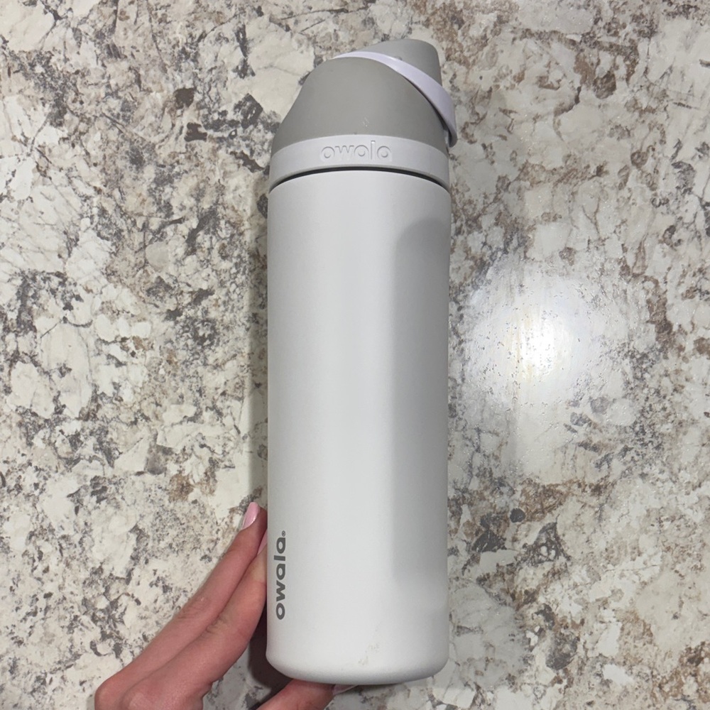 Owala White Water Bottle